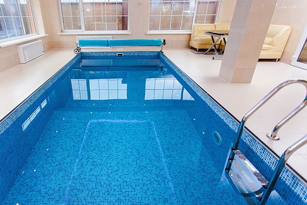 Hydrotherapy Treatment, Benefits, Types & Contraindications